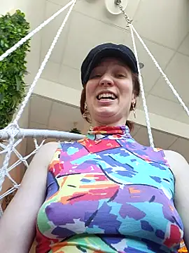 Exhibitionsplit online show from March 14, 2025, 3:03 pm