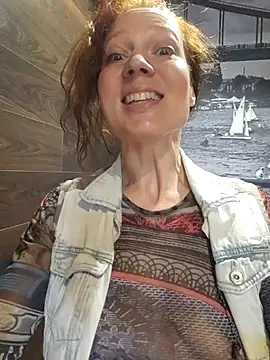 Exhibitionsplit online show from July 24, 2026, 10:02 am