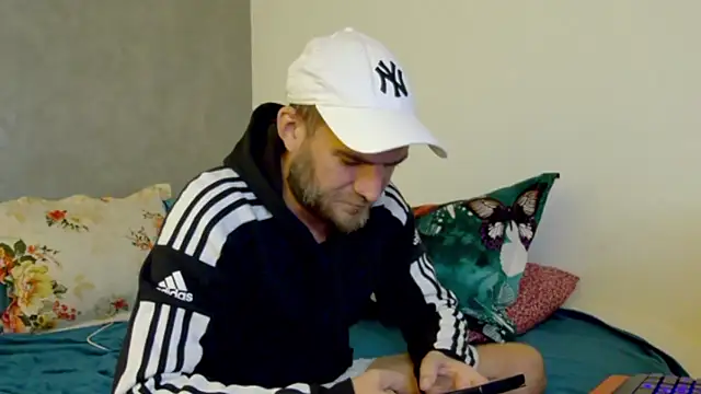 10in deluxe online show from October 1, 2025, 6:30 am