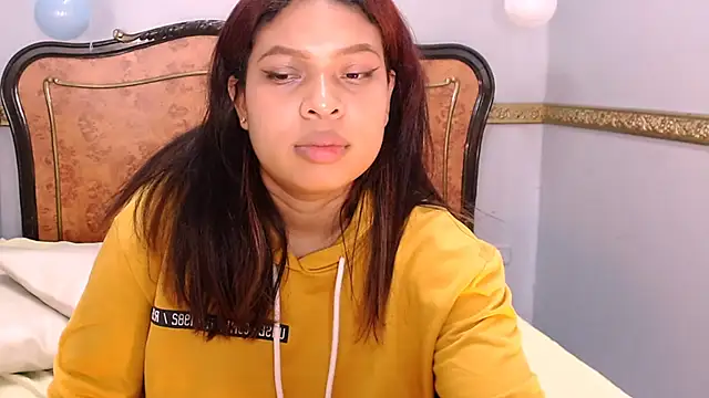 Naomi Tylers online show from February 23, 2025, 12:16 pm