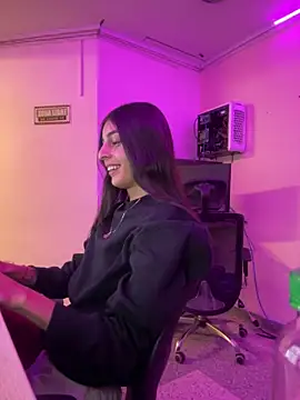 cristel 17 online show from December 19, 2024, 6:45 am