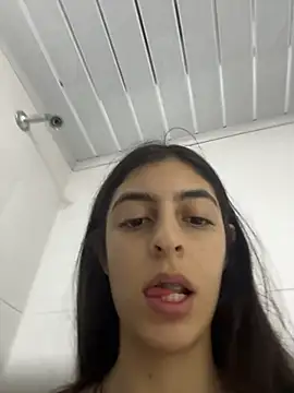 cristel 17 online show from March 21, 2026, 4:32 pm