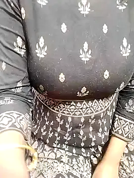 Shreya727 online show from December 13, 2024, 9:52 pm