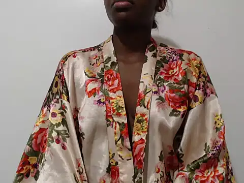 black   ghodess online show from November 16, 2025, 5:18 pm