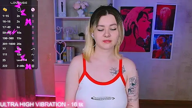 cutie mili online show from February 18, 2025, 9:43 am