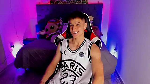 thomklein online show from December 7, 2024, 7:21 pm