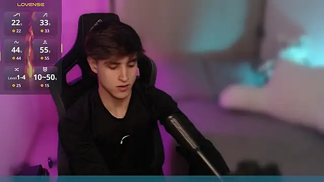 thomklein online show from September 30, 2025, 8:47 pm