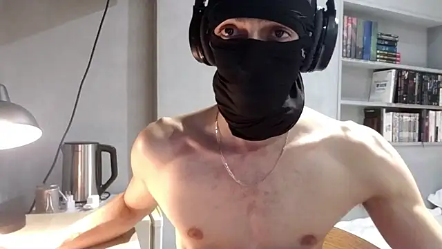 rippedbutskinny online show from May 26, 2026, 3:41 pm