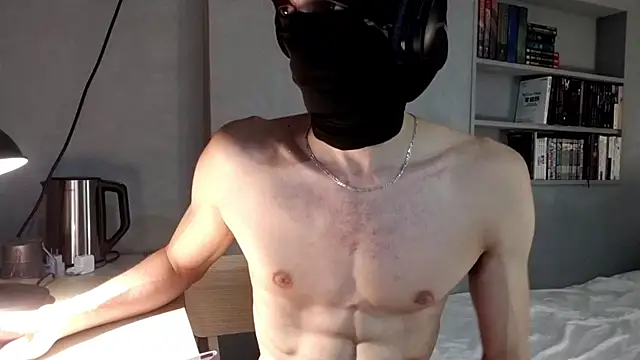 rippedbutskinny online show from May 28, 2026, 4:48 pm