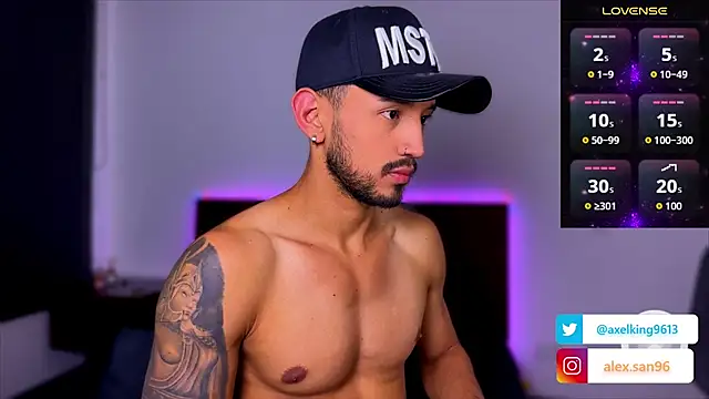 Snapshot of AxelKing1326 chatting on September 8, 2025, 9:36 pm AxelKing1326 online show from September 8, 2025, 9:36 pm