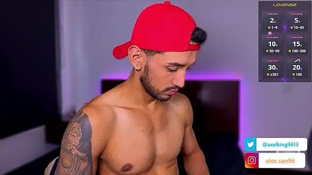 Snapshot of AxelKing1326 chatting on October 8, 2025, 9:45 pm AxelKing1326 online show from October 8, 2025, 9:45 pm