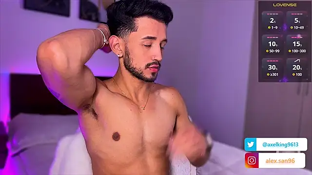 Snapshot of AxelKing1326 chatting on October 24, 2025, 9:55 pm AxelKing1326 online show from October 24, 2025, 9:55 pm