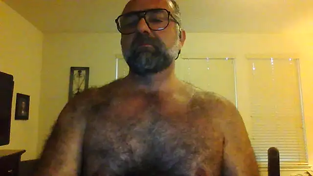Snapshot of chainjulious chatting on June 10, 2026, 12:59 pm chainjulious online show from June 10, 2026, 12:59 pm