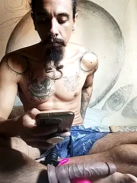 iirgastam3 online show from March 12, 2025, 5:49 pm