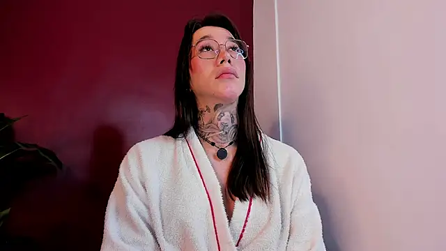 sweet karinpaz777 online show from May 19, 2026, 1:56 am