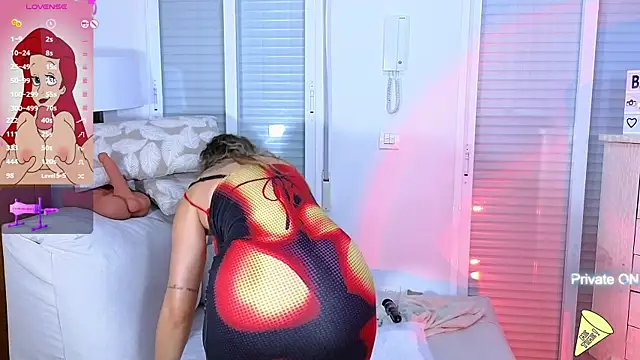 Snapshot of Tawny_cox chatting on December 21, 2024, 7:13 am Tawny cox online show from December 21, 2024, 7:13 am