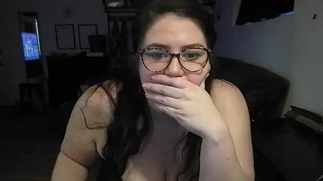 Snapshot of creativescholar1992 chatting on February 25, 2026, 10:30 pm creativescholar1992 online show from February 25, 2026, 10:30 pm