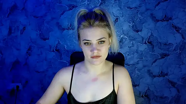 nika gold1 online show from December 8, 2024, 7:00 pm