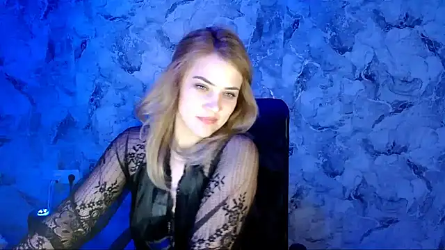Snapshot of nika_gold1 chatting on April 15, 2026, 7:58 pm nika gold1 online show from April 15, 2026, 7:58 pm
