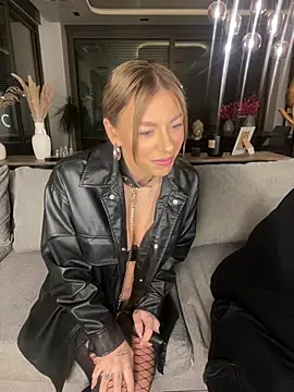 Snapshot of SexOnMyLvL chatting on February 11, 2025, 9:46 pm SexOnMyLvL online show from February 11, 2025, 9:46 pm