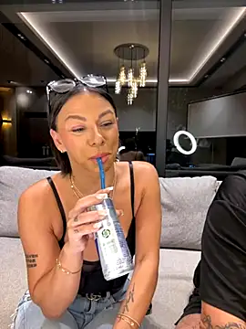 Snapshot of SexOnMyLvL chatting on September 27, 2025, 8:36 pm SexOnMyLvL online show from September 27, 2025, 8:36 pm