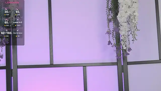 Snapshot of Xenomy chatting on February 25, 2025, 4:46 am Xenomy online show from February 25, 2025, 4:46 am