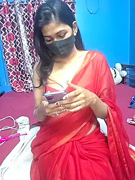 Snapshot of Triha_18 chatting on February 12, 2026, 6:36 pm Triha 18 online show from February 12, 2026, 6:36 pm