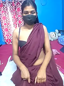 Snapshot of Triha_18 chatting on February 14, 2026, 11:07 am Triha 18 online show from February 14, 2026, 11:07 am