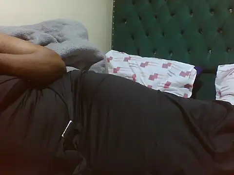 Sexy Riri online show from May 29, 2026, 4:54 am