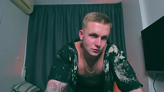 Samuel Andrew online show from March 2, 2025, 11:29 am