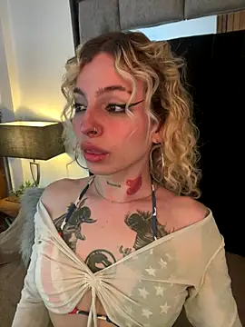 Bonnie vega online show from November 20, 2025, 9:25 pm