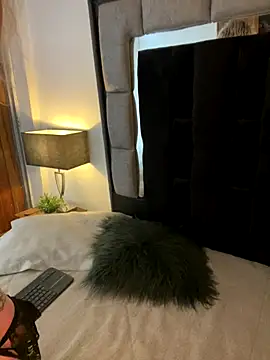 Bonnie vega online show from December 18, 2025, 8:37 pm