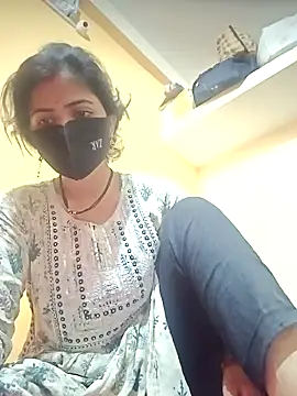 Snapshot of Mamta_Chaterjee chatting on February 28, 2025, 3:04 am Mamta Chaterjee online show from February 28, 2025, 3:04 am