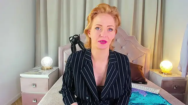 SquirtyAlisa online show from March 18, 2025, 6:46 am