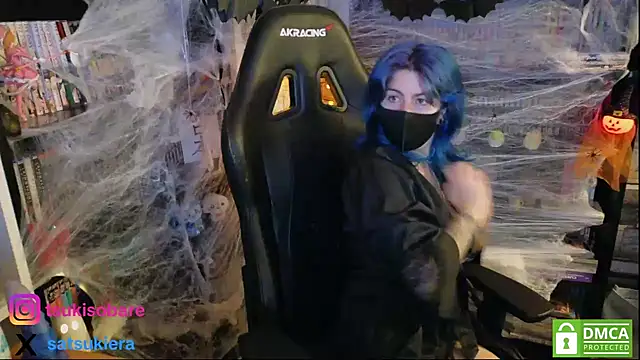 Snapshot of _Satsuki_ chatting on October 8, 2025, 8:06 pm Satsuki online show from October 8, 2025, 8:06 pm