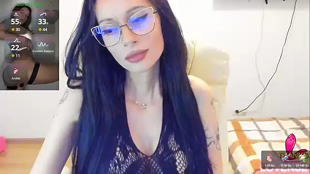 Snapshot of kissnicol32 chatting on May 3, 2026, 4:24 pm kissnicol32 online show from May 3, 2026, 4:24 pm