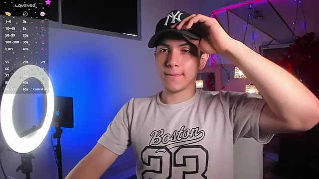 Brat  online show from December 18, 2024, 12:07 pm