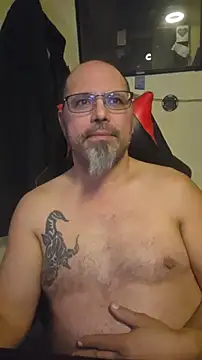 Snapshot of KrazyLegz chatting on January 19, 2026, 1:20 am KrazyLegz online show from January 19, 2026, 1:20 am