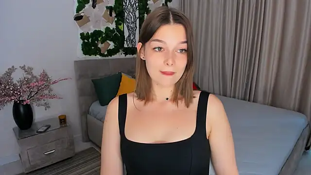 ContinentOfTranquility online show from February 5, 2025, 7:39 am