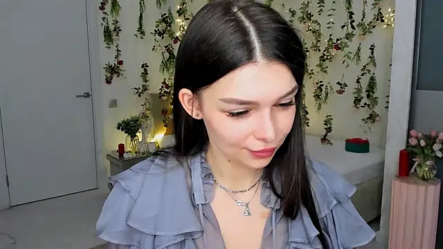 ContinentOfTranquility online show from April 4, 2026, 1:15 am