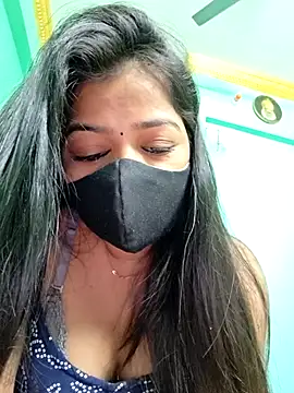 Monalisa Singh online show from February 2, 2026, 5:44 pm