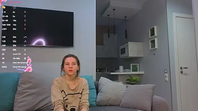 DonnaBurkee online show from February 13, 2026, 4:19 am