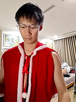 horny slavedog online show from December 19, 2025, 7:59 am