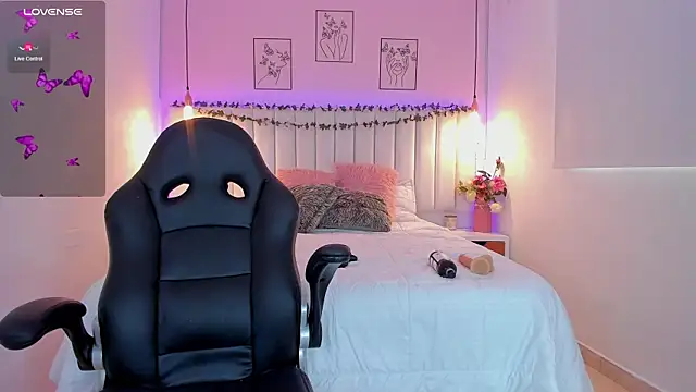 ivy collins online show from December 29, 2024, 4:51 pm