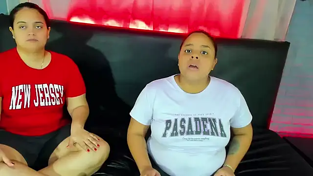 Snapshot of brunnette_hot chatting on March 5, 2025, 11:06 am brunnette hot online show from March 5, 2025, 11:06 am