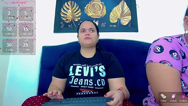 Snapshot of brunnette_hot chatting on November 17, 2025, 9:59 am brunnette hot online show from November 17, 2025, 9:59 am