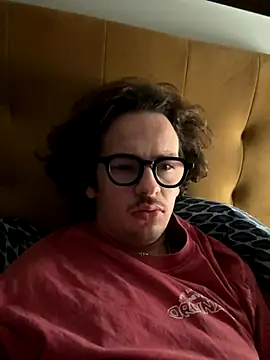 Snapshot of hardmecl chatting on October 16, 2025, 1:06 am hardmecl online show from October 16, 2025, 1:06 am