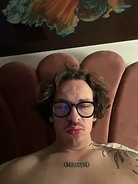 Snapshot of hardmecl chatting on March 21, 2026, 12:15 am hardmecl online show from March 21, 2026, 12:15 am