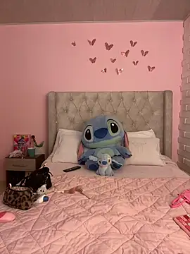 Snapshot of pamell_col chatting on December 3, 2024, 9:01 pm pamell col online show from December 3, 2024, 9:01 pm