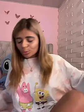 Snapshot of pamell_col chatting on January 8, 2025, 10:06 pm pamell col online show from January 8, 2025, 10:06 pm